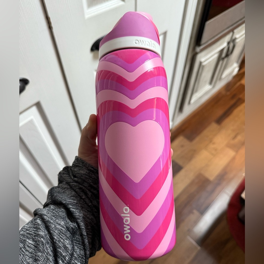 Owala Pink I <3 U water bottle